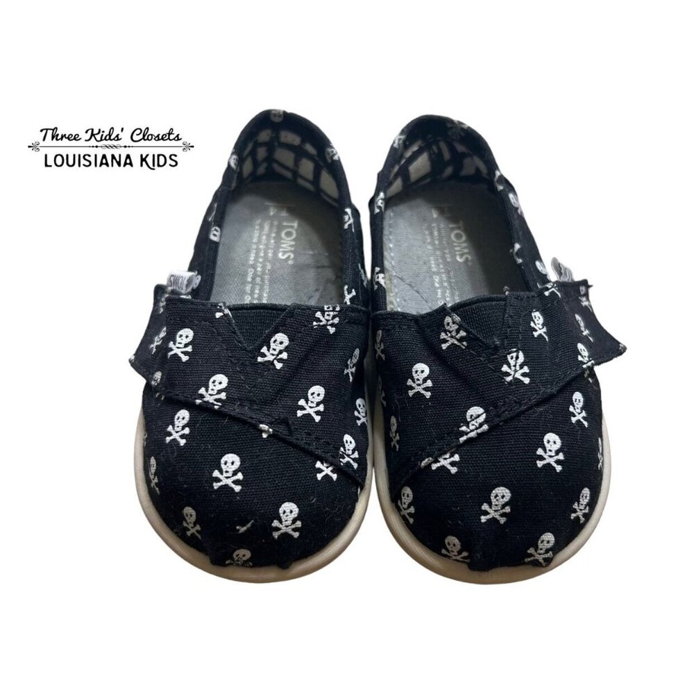 Toms T4 Black Pirate Skull & Crossbones Toddler Shoes